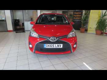 Used Toyota Yaris 2015 for sale - 74975267: Photo