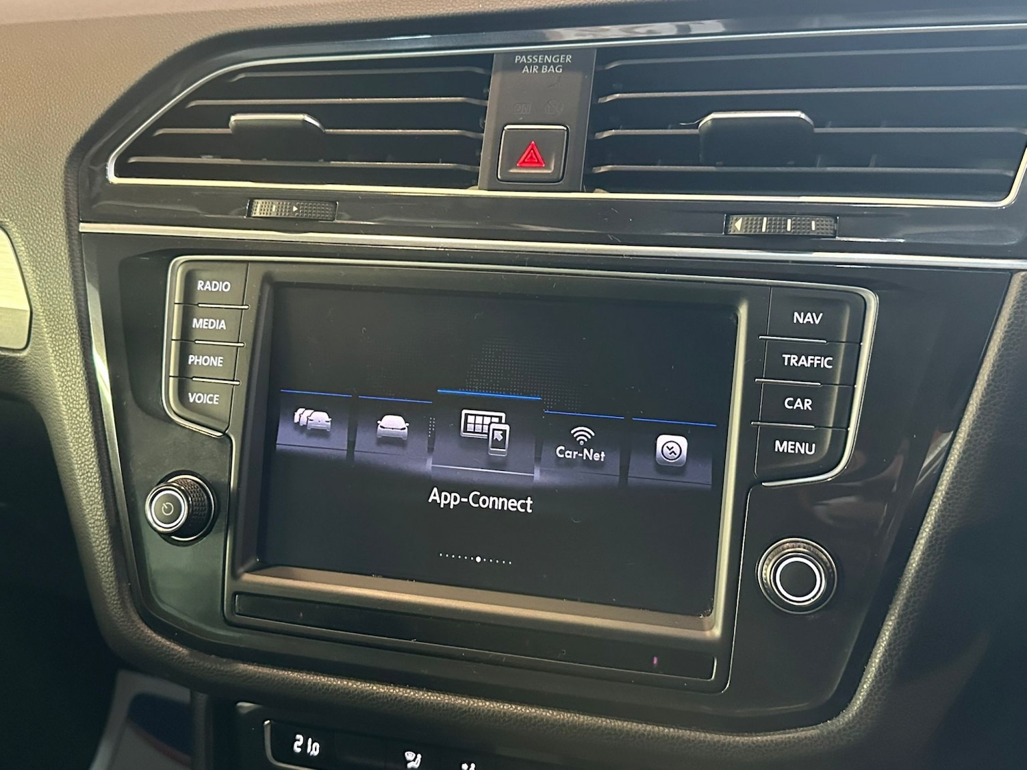 Used Volkswagen Tiguan 2016 for sale - 77891676: Photo 24