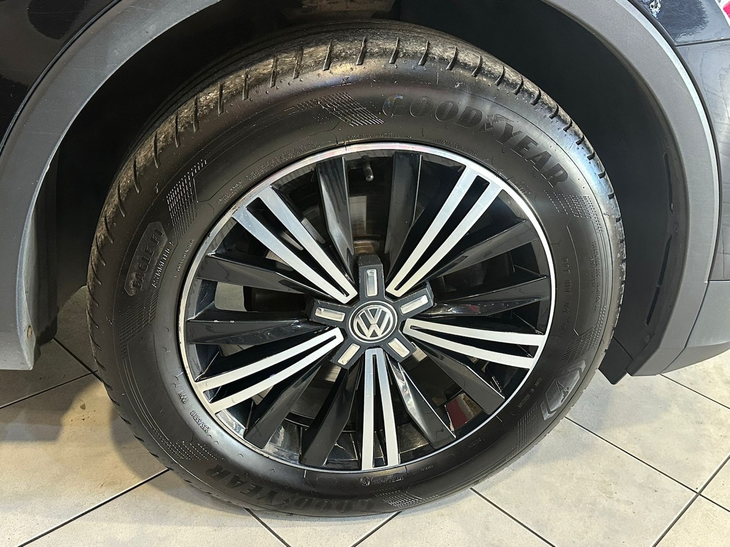 Used Volkswagen Tiguan 2016 for sale - 77891676: Photo 34