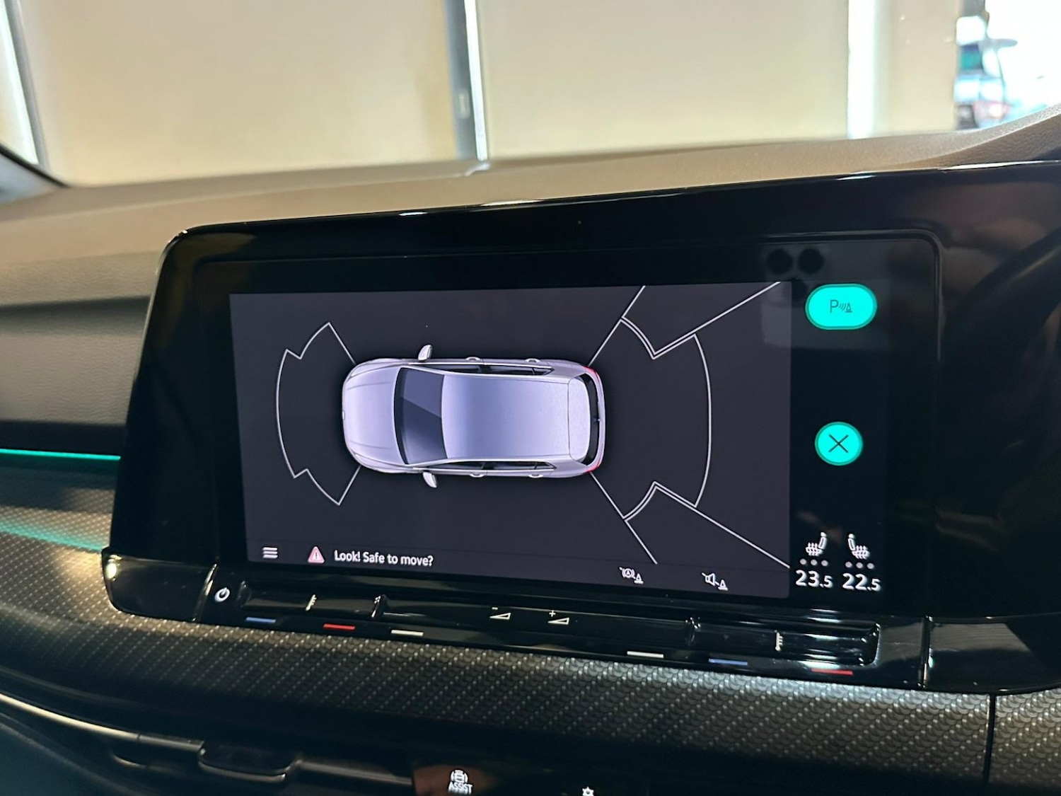 Used Volkswagen Golf 2023 for sale - 77595417: Photo 28