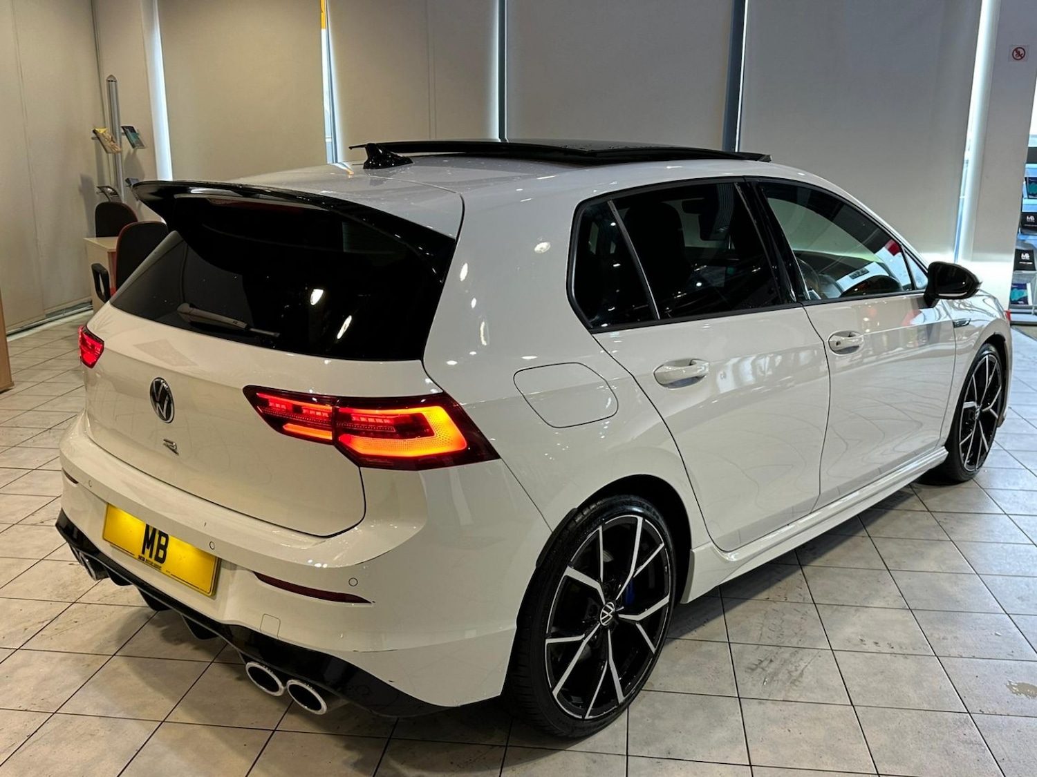 Used Volkswagen Golf 2023 for sale - 77595417: Photo 8