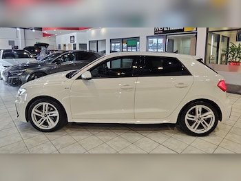 Used Audi A1 2023 for sale - 77954035: Photo