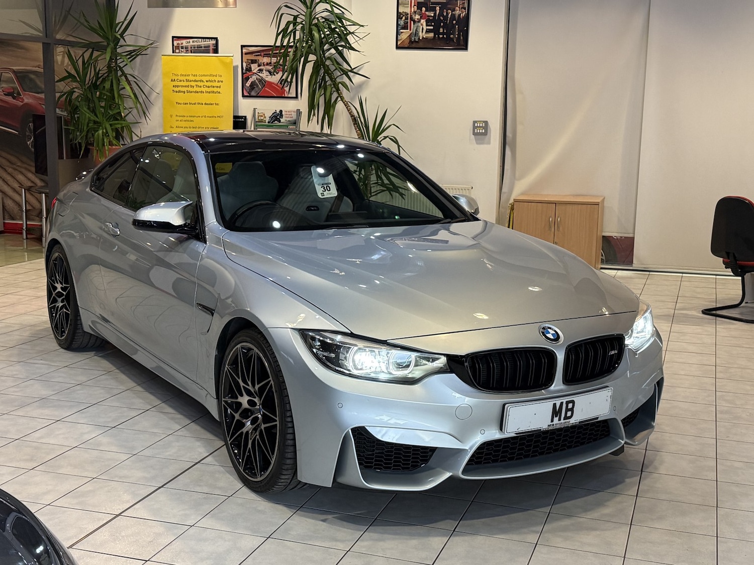 Used BMW M4 2017 for sale - 77822255: Photo 2