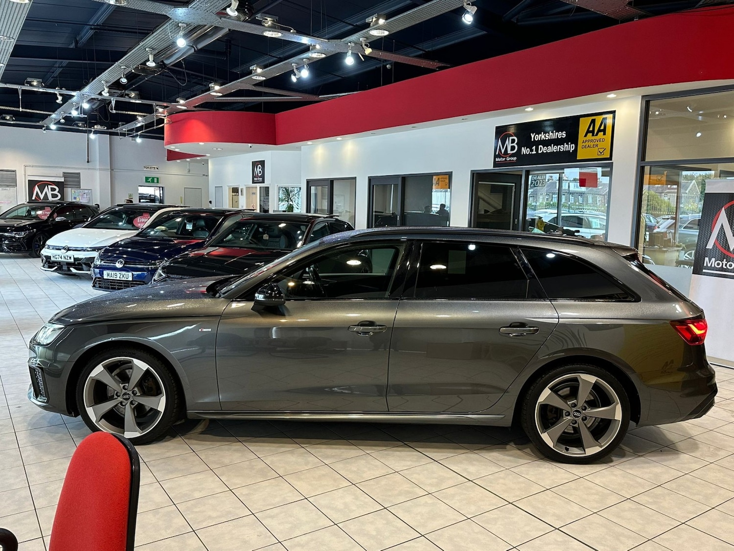 Used Audi A4 2019 for sale - 77385287: Photo 4