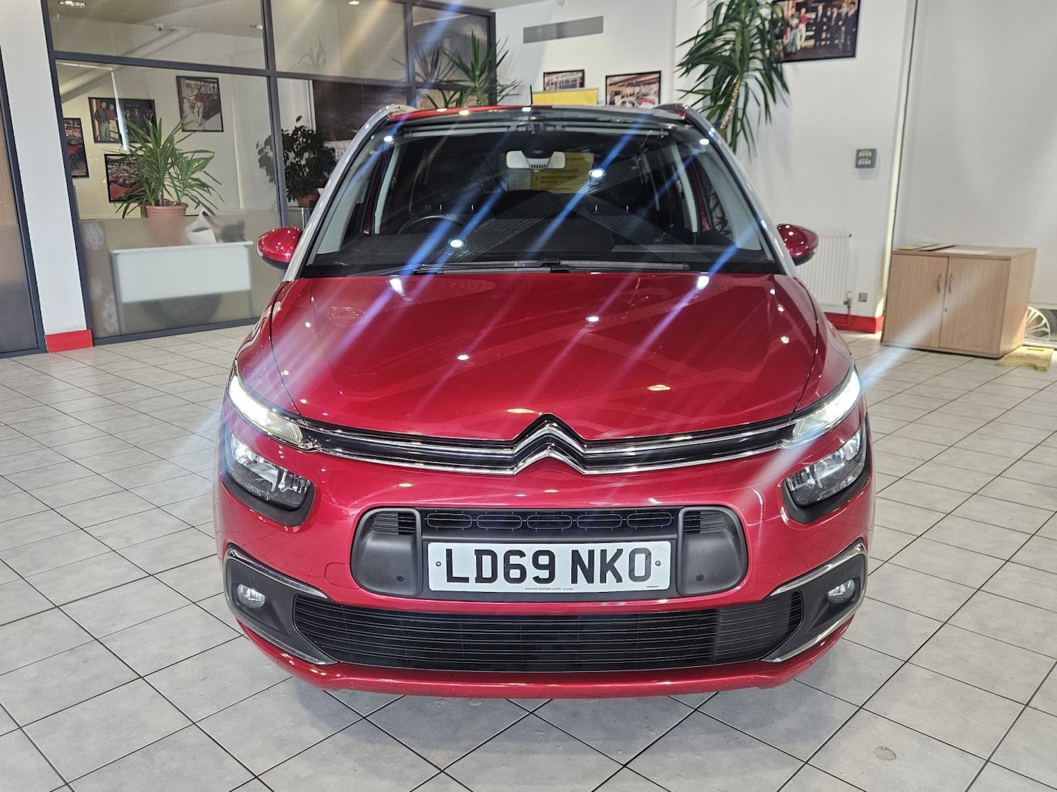 Used Citroen Grand C4 Picasso 2019 for sale - 78125148: Photo 2