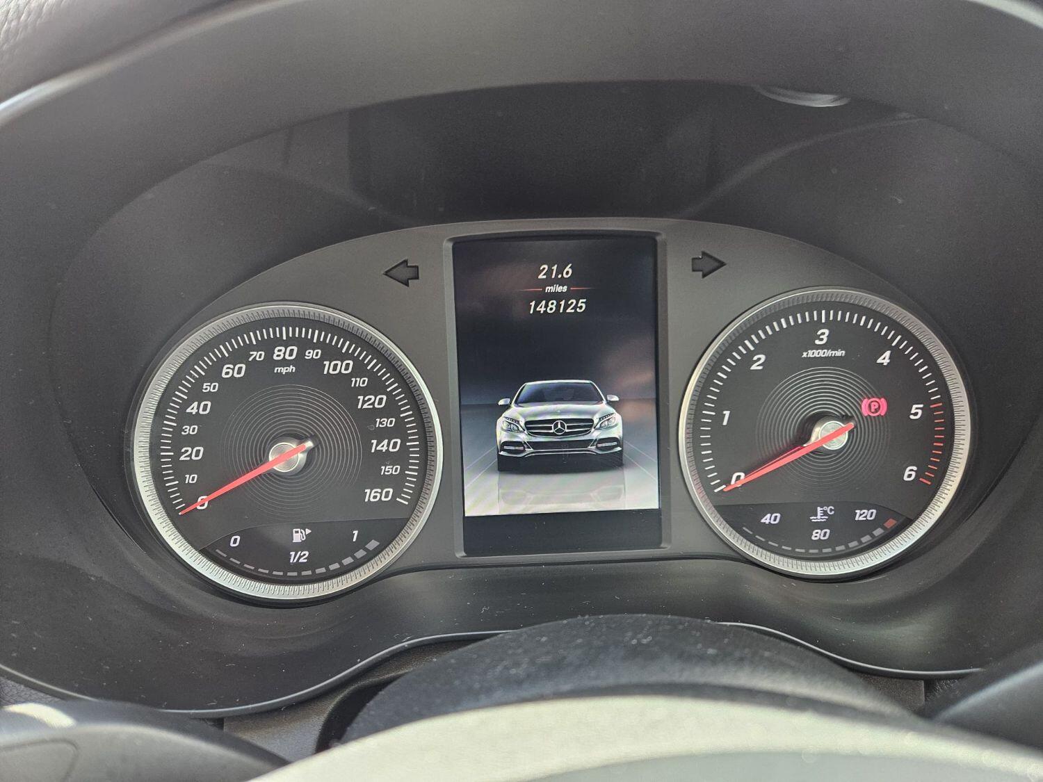 Used Mercedes-Benz C Class 2014 for sale - 76347150: Photo 20