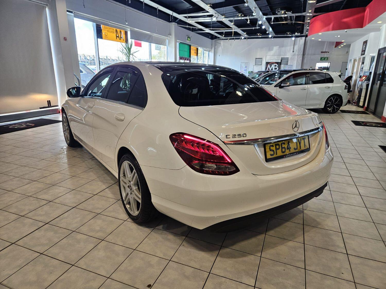 Used Mercedes-Benz C Class 2014 for sale - 76347150: Photo 7