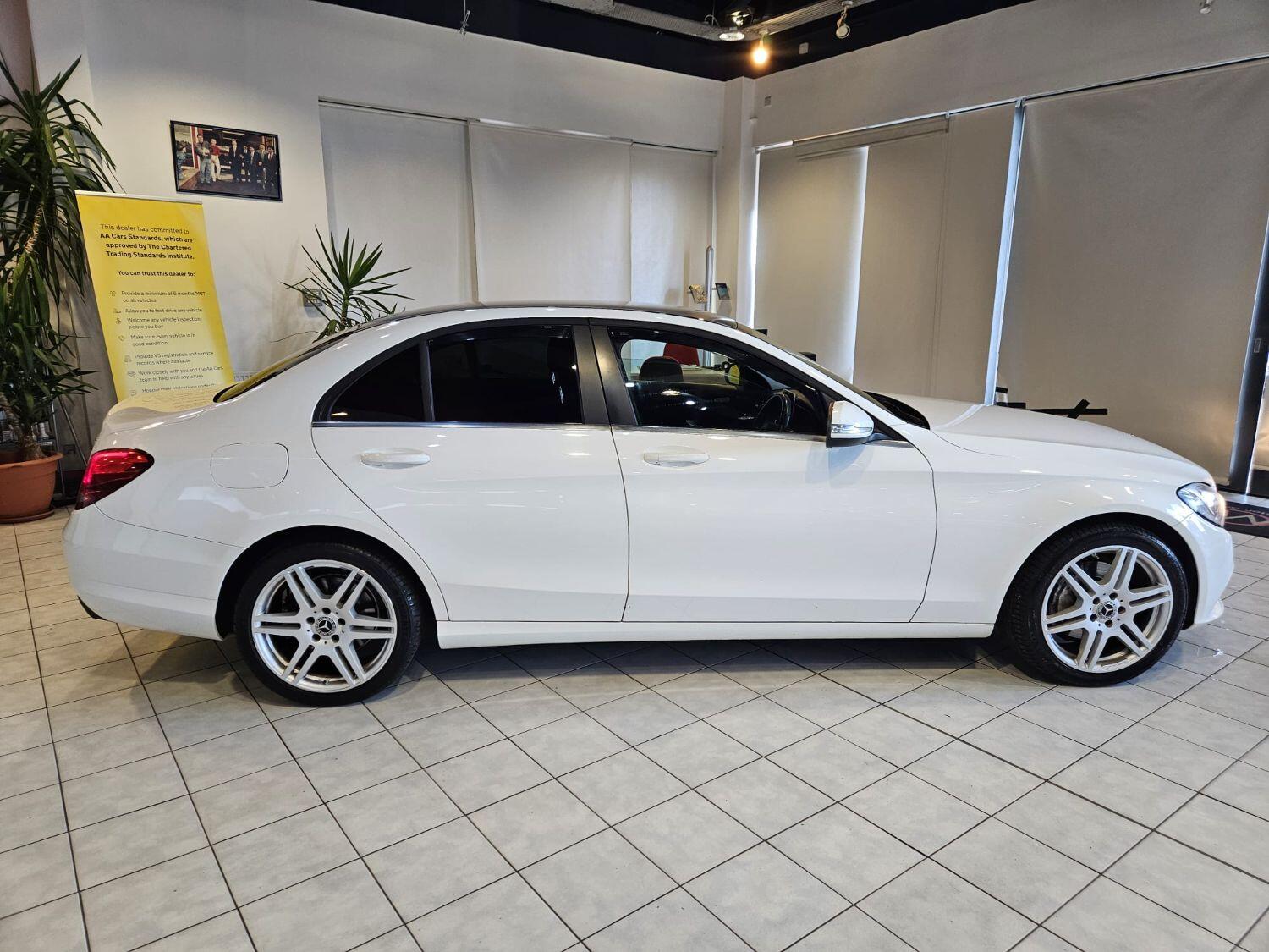 Used Mercedes-Benz C Class 2014 for sale - 76347150: Photo 9