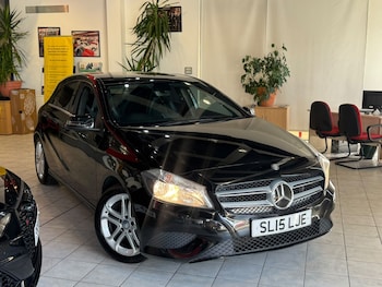 Used Mercedes-Benz A-Class 2015 for sale - 79234986: Photo