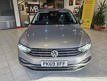 Used Volkswagen Passat 2019 for sale - 76712399: Photo