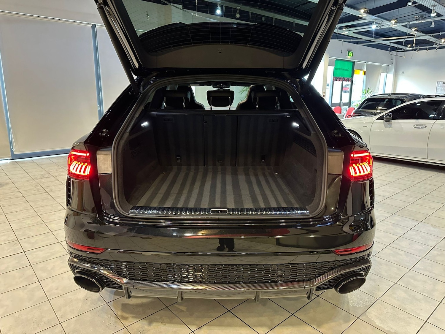 Used Audi RS Q8 2022 for sale - 78112151: Photo 14