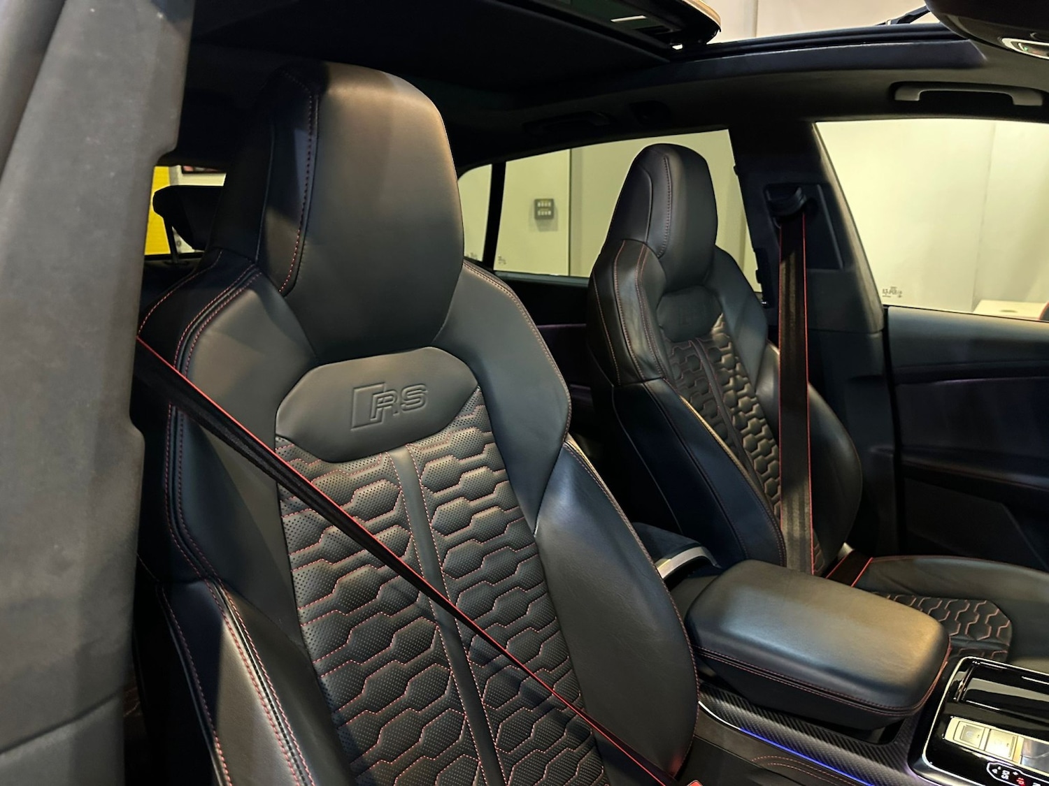 Used Audi RS Q8 2022 for sale - 78112151: Photo 21