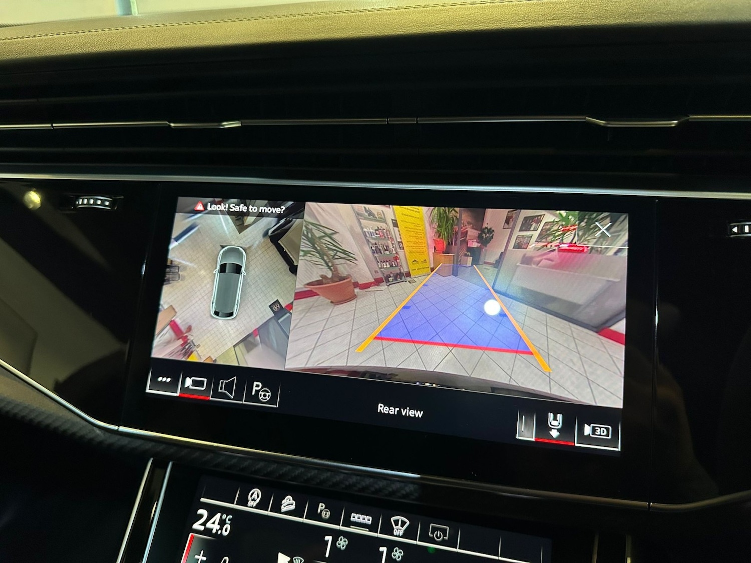 Used Audi RS Q8 2022 for sale - 78112151: Photo 31