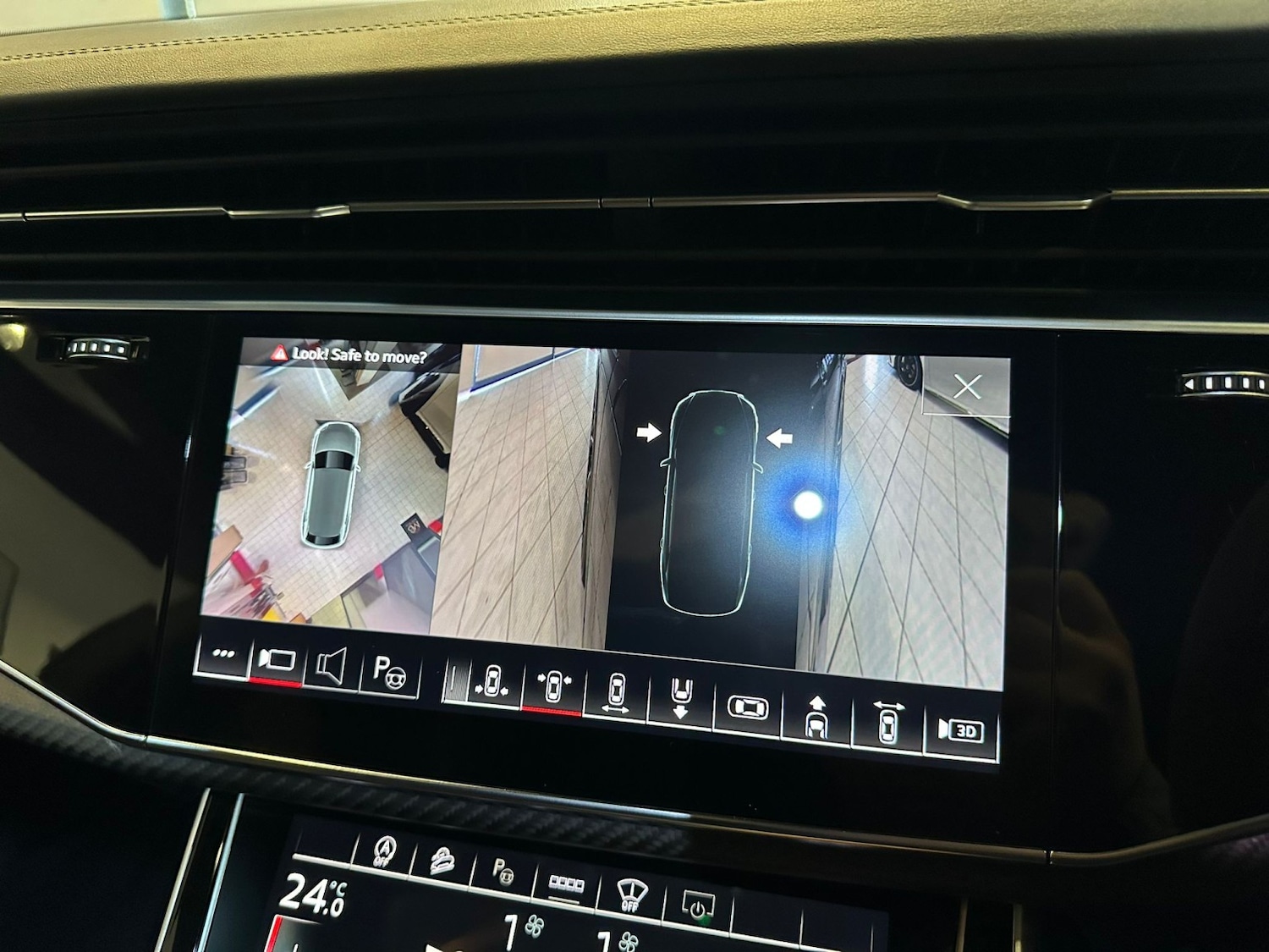 Used Audi RS Q8 2022 for sale - 78112151: Photo 35