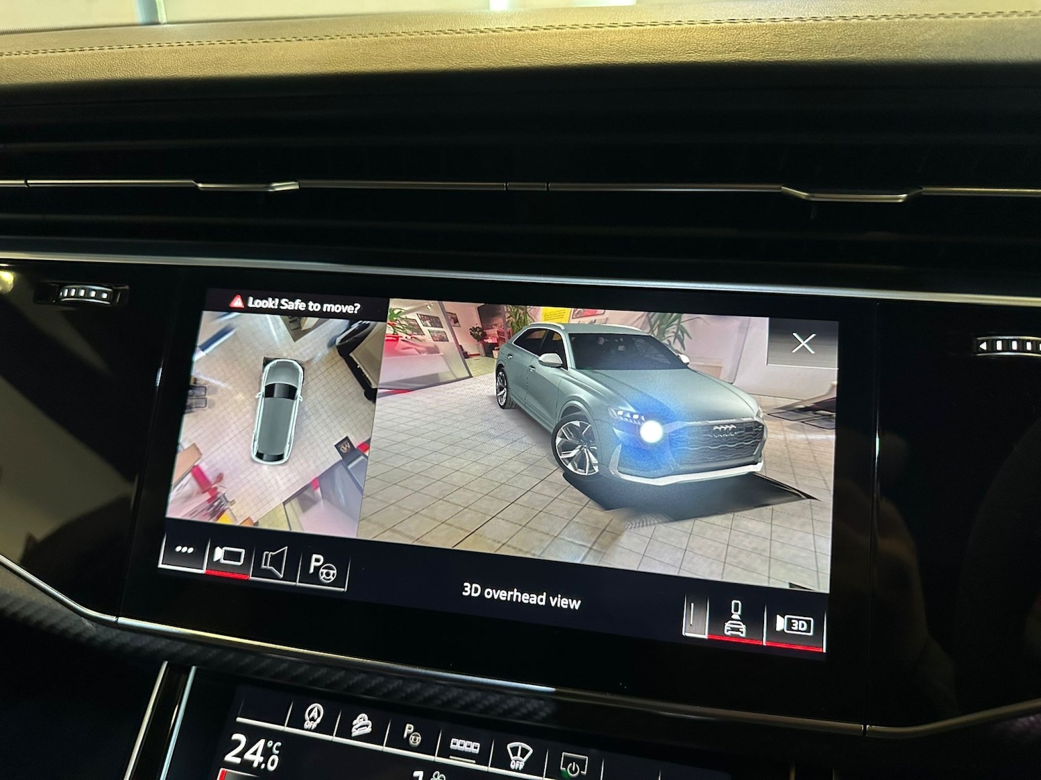 Used Audi RS Q8 2022 for sale - 78112151: Photo 37