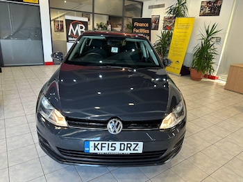 Used Volkswagen Golf 2015 for sale - 75598779: Photo