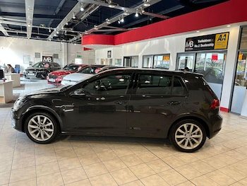 Used Volkswagen Golf 2015 for sale - 75598779: Photo
