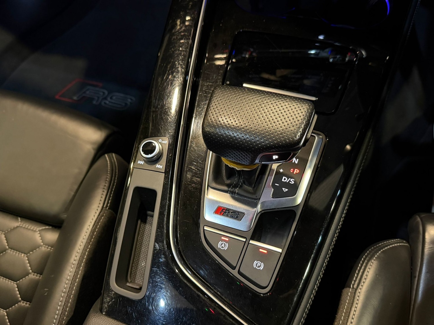 Used Audi RS4 2023 for sale - 76631583: Photo 20