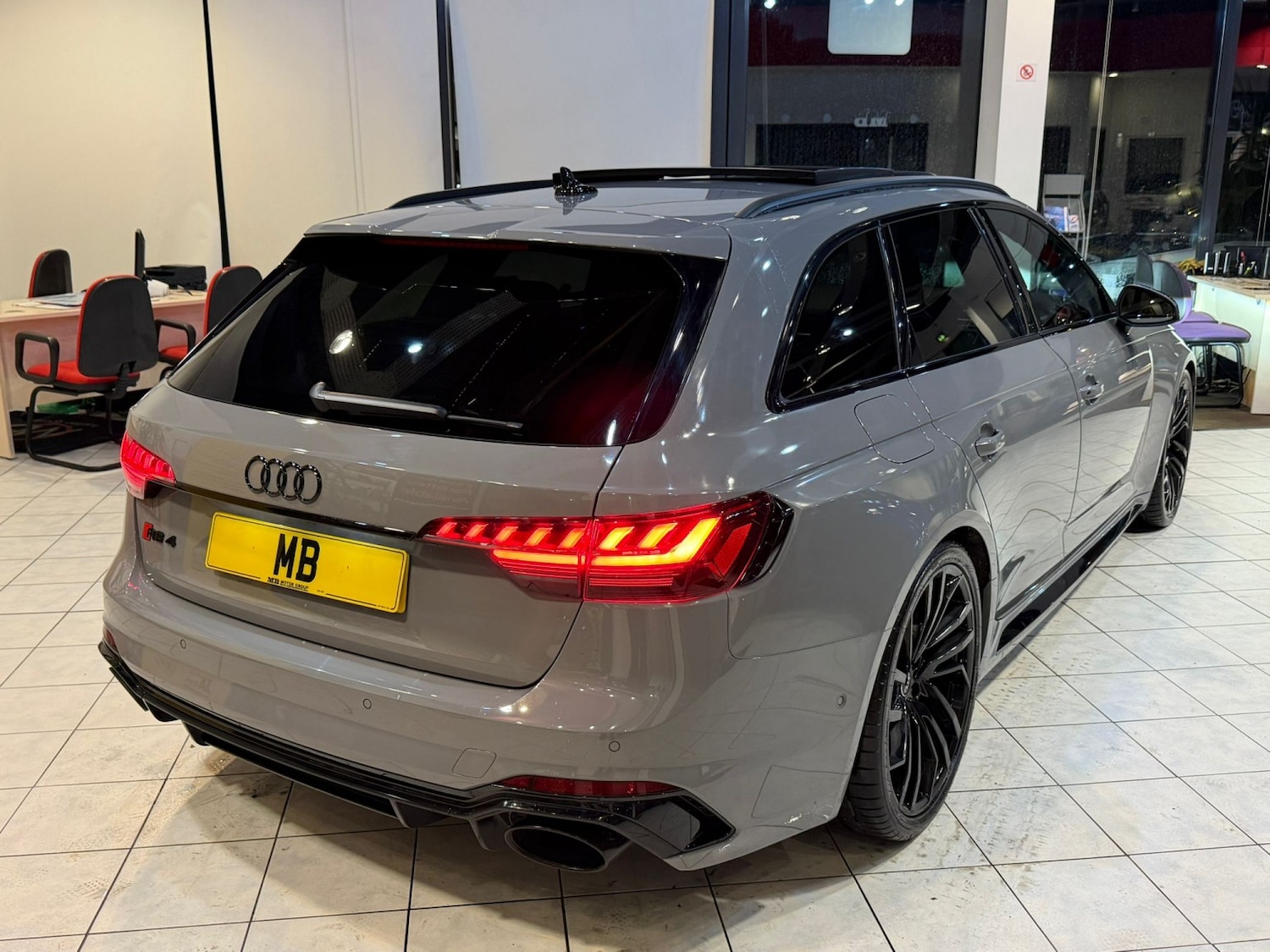 Used Audi RS4 2023 for sale - 76631583: Photo 7