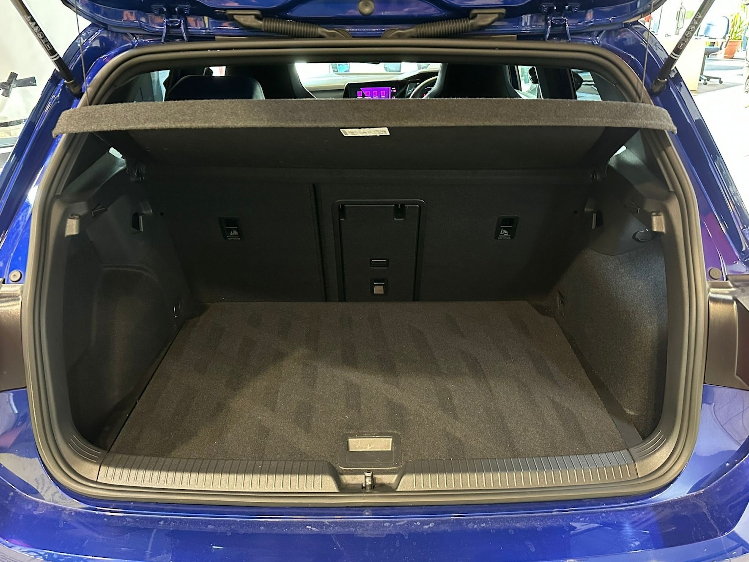 Used Volkswagen Golf 2023 for sale - 76611391: Photo 10