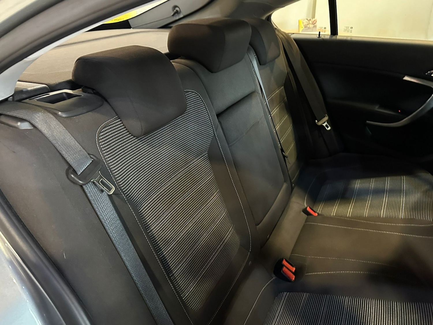 Used Vauxhall Insignia 2011 for sale - 76439835: Photo 13