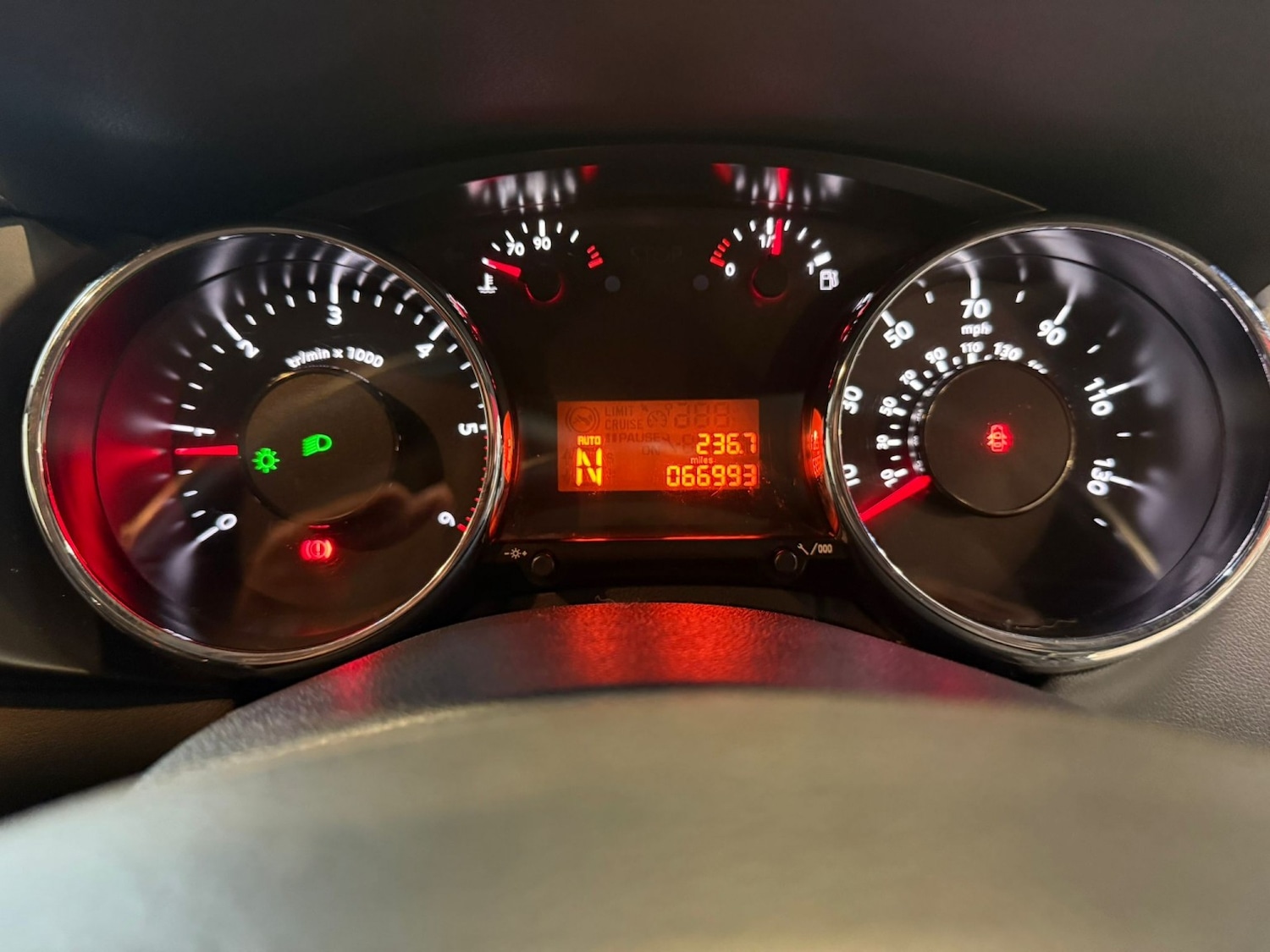 Used Peugeot 3008 2014 for sale - 77681861: Photo 23