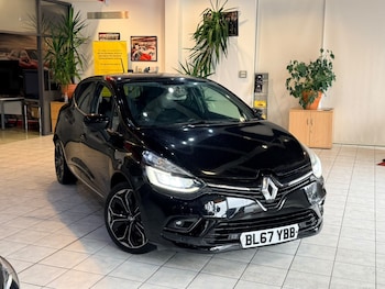 Used Renault Clio 2018 for sale - 79551965: Photo