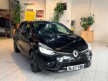 Used Renault Clio 2018 for sale - 79551965: Photo