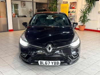 Used Renault Clio 2018 for sale - 79551965: Photo
