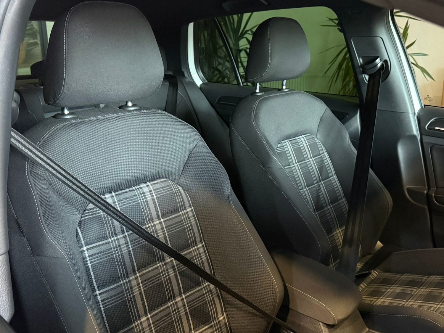 Used Volkswagen Golf 2018 for sale - 77639202: Photo 11