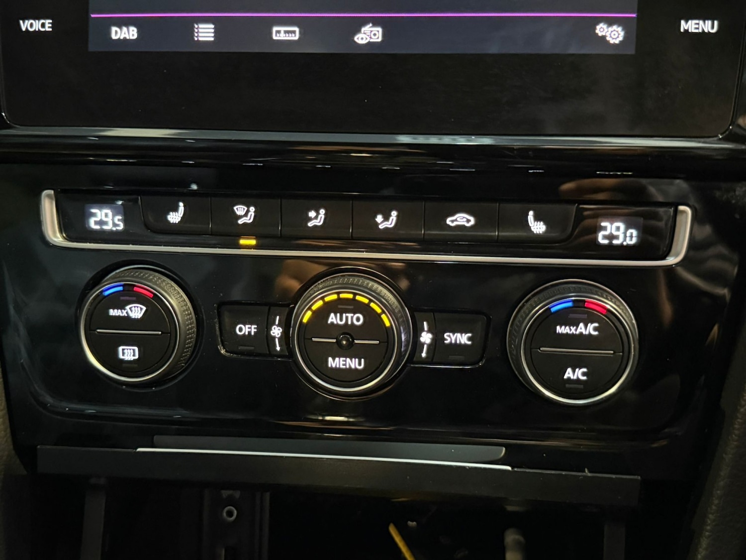 Used Volkswagen Golf 2018 for sale - 77639202: Photo 14