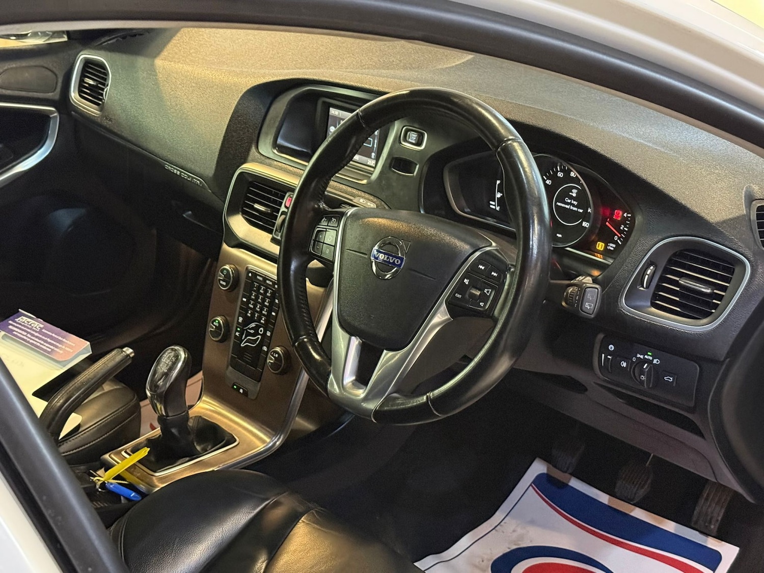 Used Volvo V40 2013 for sale - 77891594: Photo 12