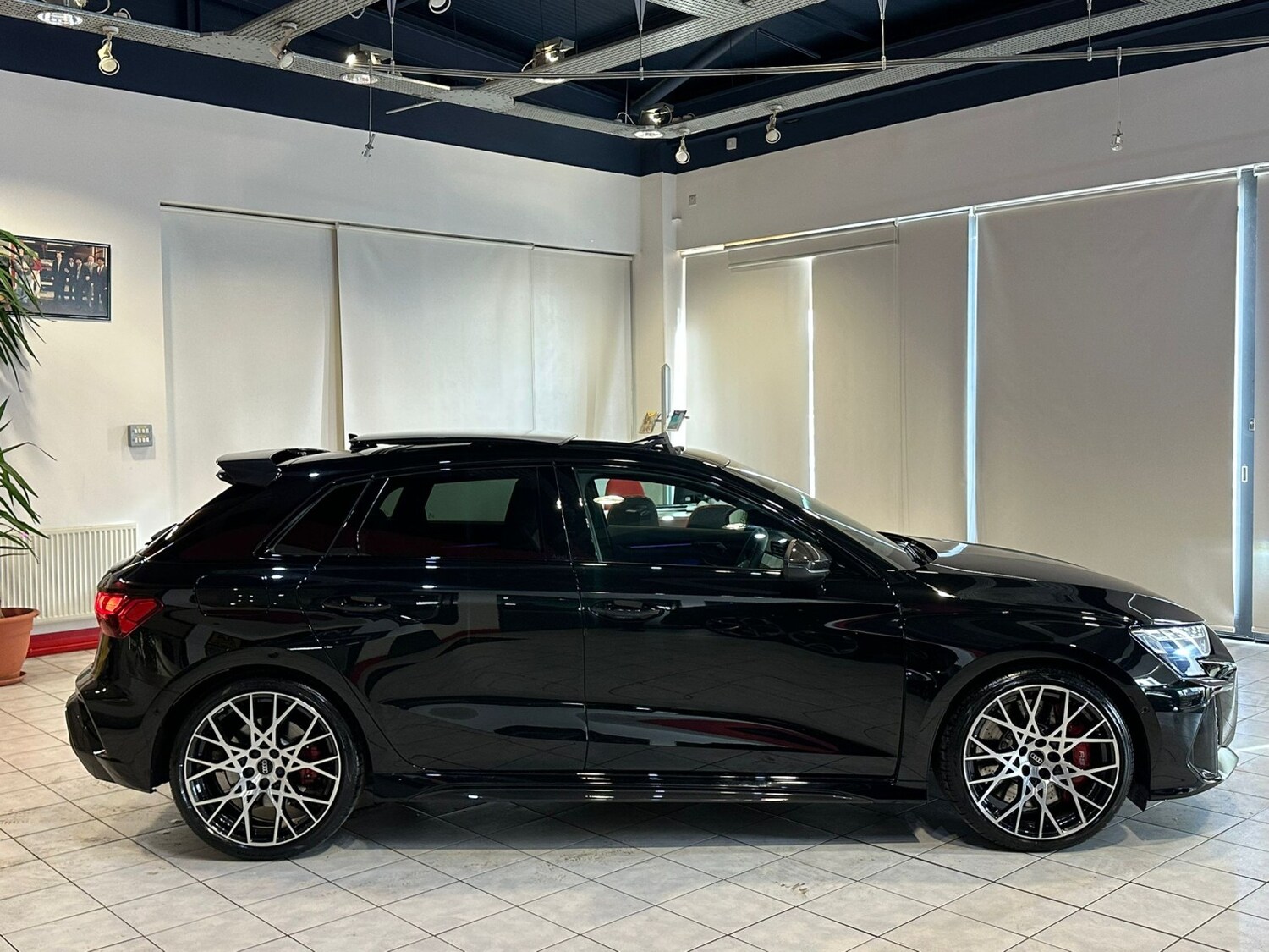 Used Audi RS3 2025 for sale - 78105962: Photo 14