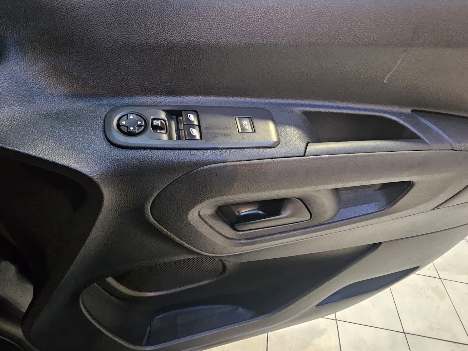 Used Peugeot Partner 2020 for sale - 77289179: Photo 16