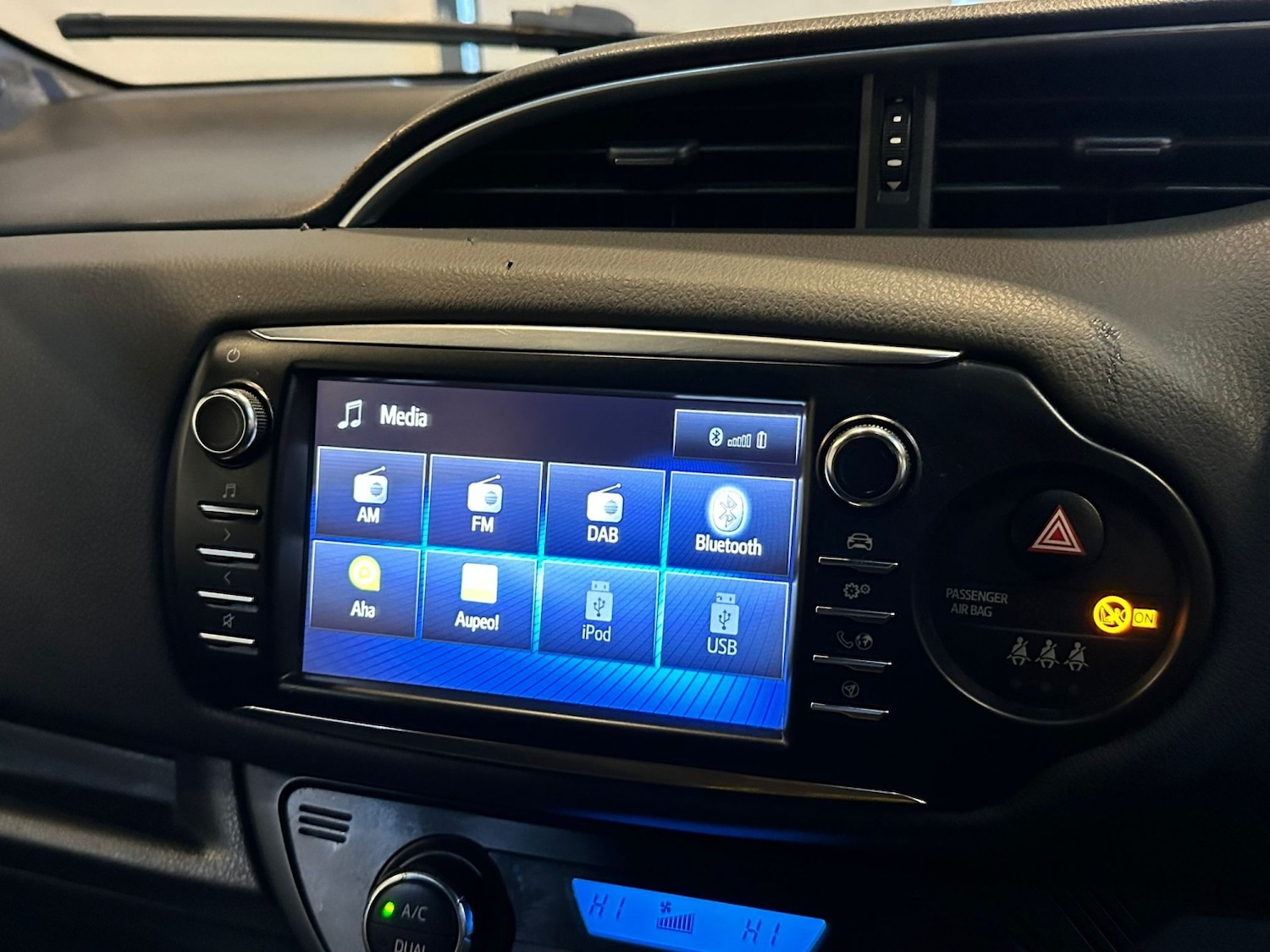 Used Toyota Yaris 2017 for sale - 77395271: Photo 23