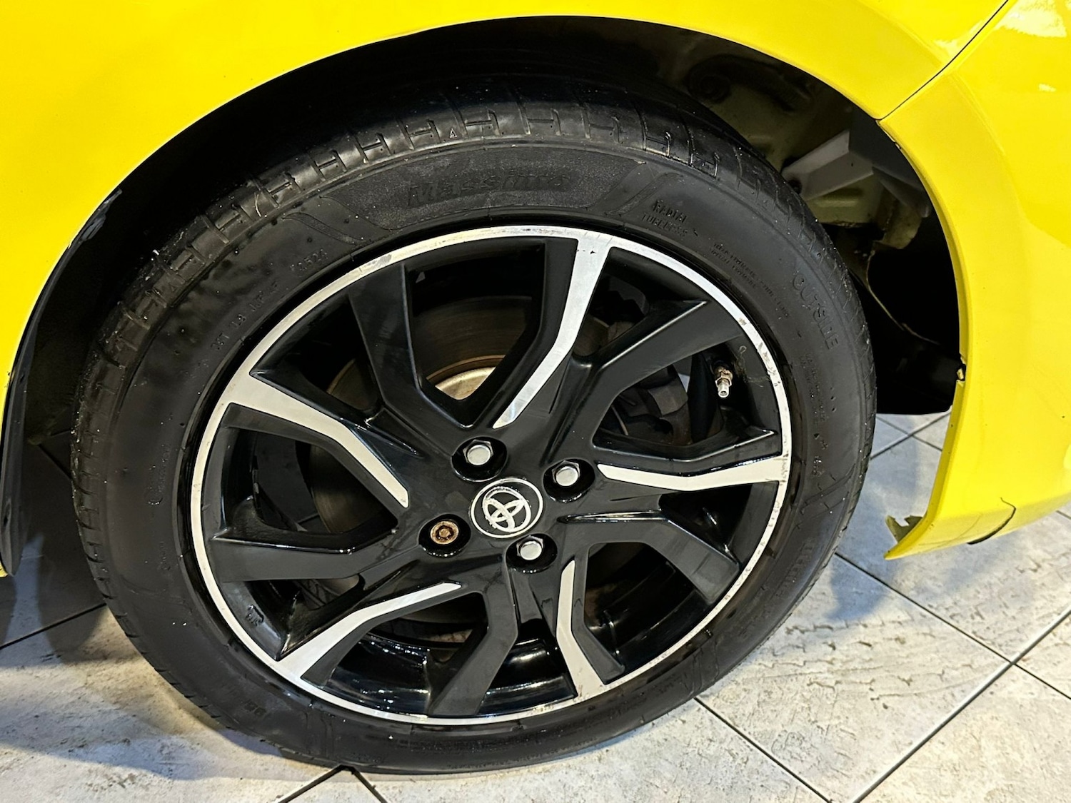 Used Toyota Yaris 2017 for sale - 77395271: Photo 32