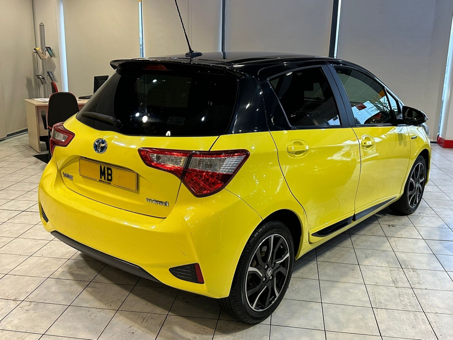 Used Toyota Yaris 2017 for sale - 77395271: Photo 7