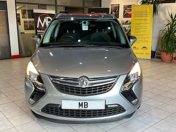 Used Vauxhall Zafira Tourer 2015 for sale - 76769691: Photo