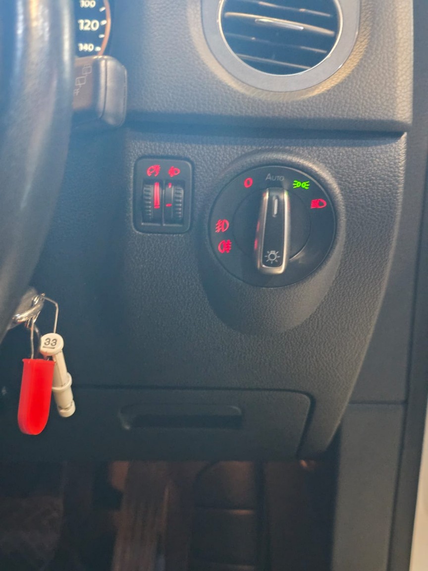 Used Volkswagen Tiguan 2014 for sale - 76712512: Photo 28