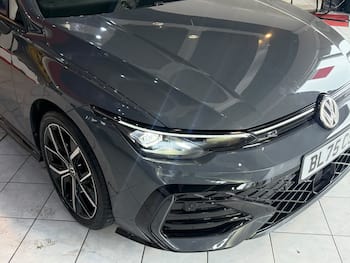 Used Volkswagen Golf 2025 for sale - 79676178: Photo