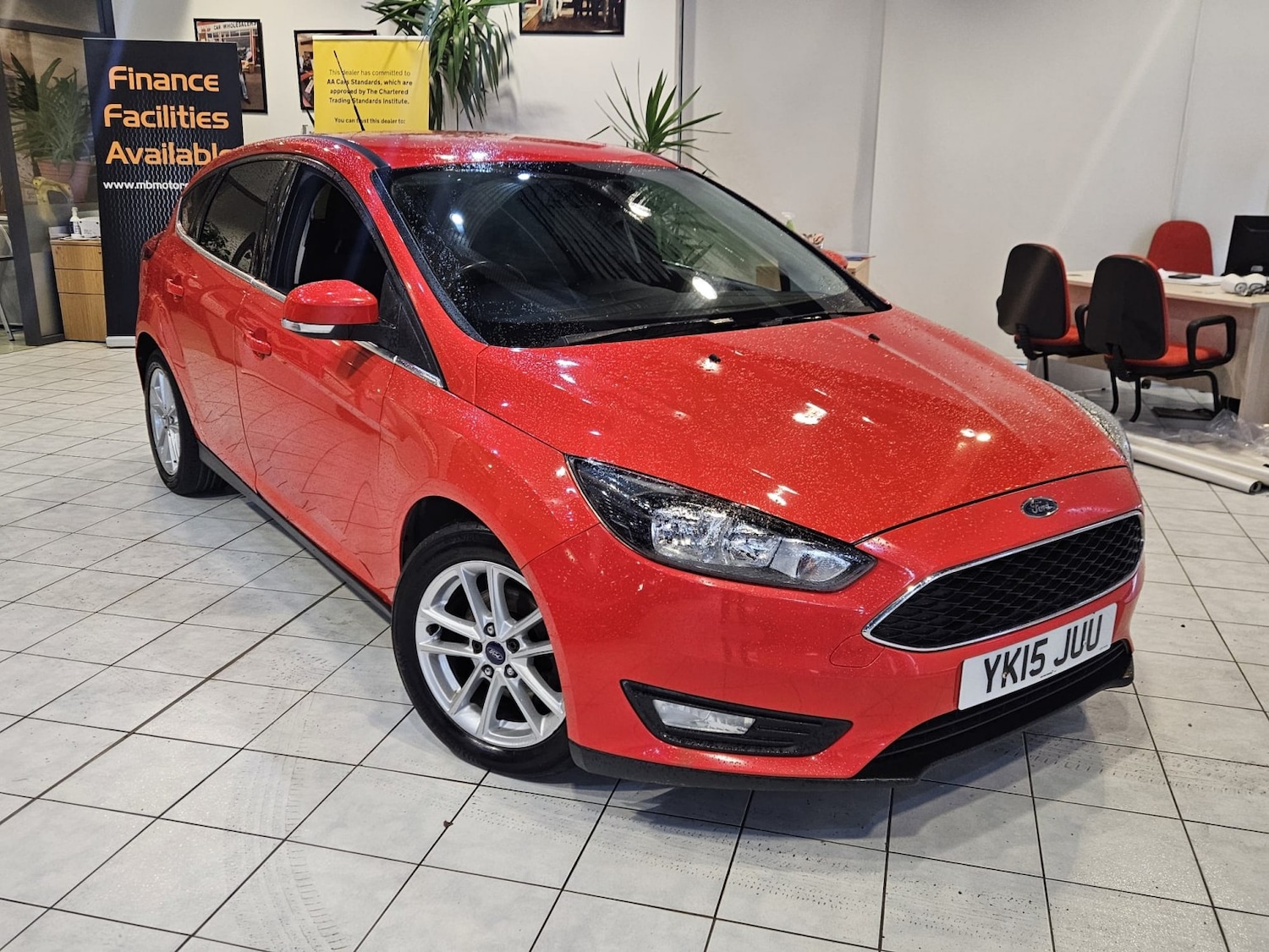 Used Ford Focus 2015 for sale - 77053701: Photo 1