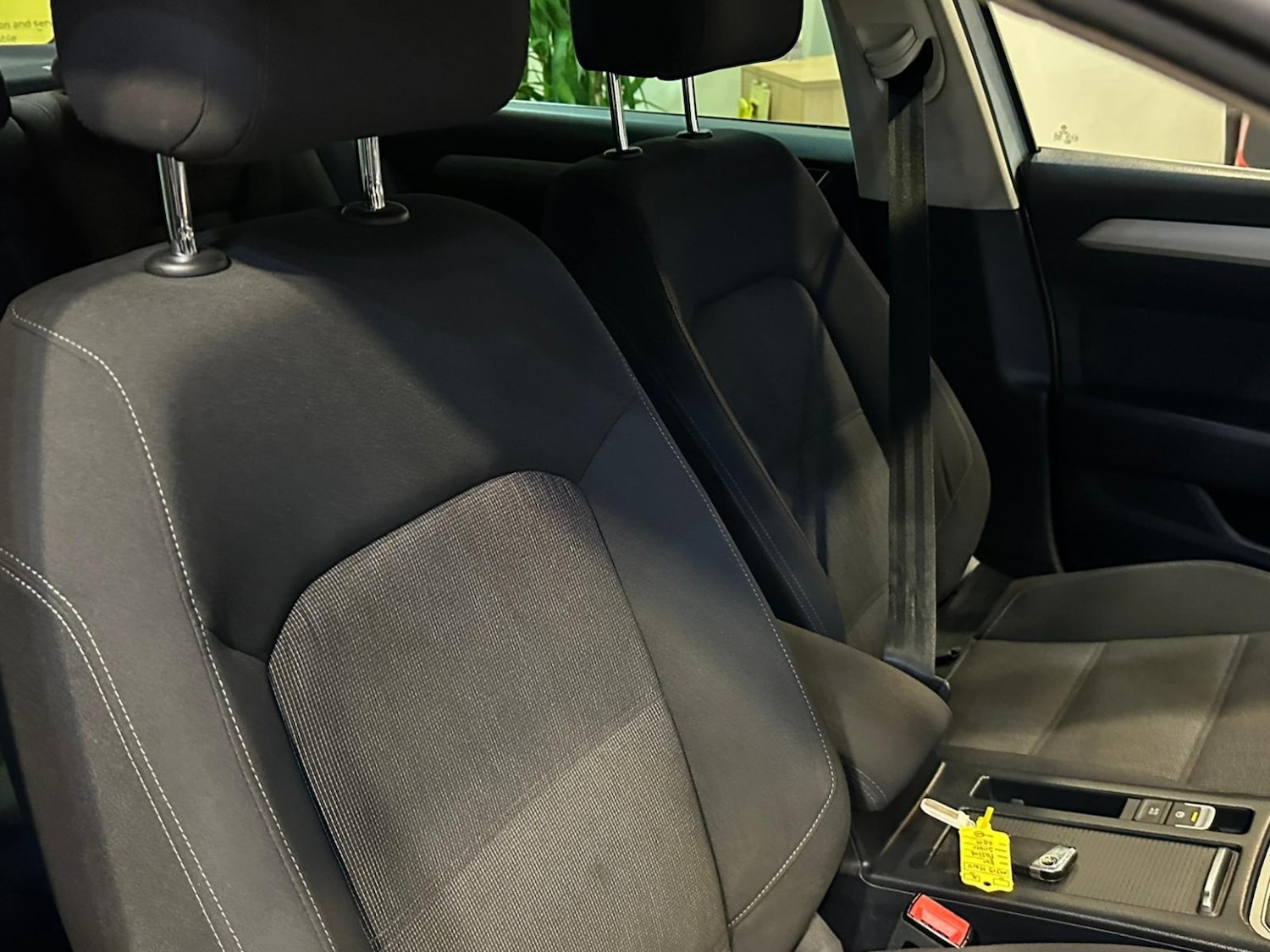 Used Volkswagen Passat 2015 for sale - 76412250: Photo 13