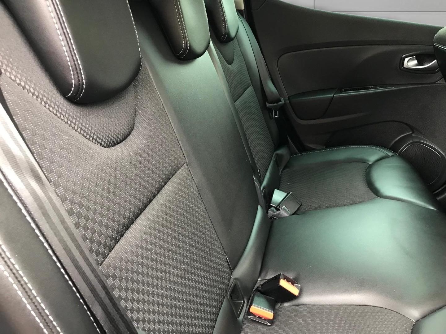 Used Renault Clio 2019 for sale - 77483675: Photo 13