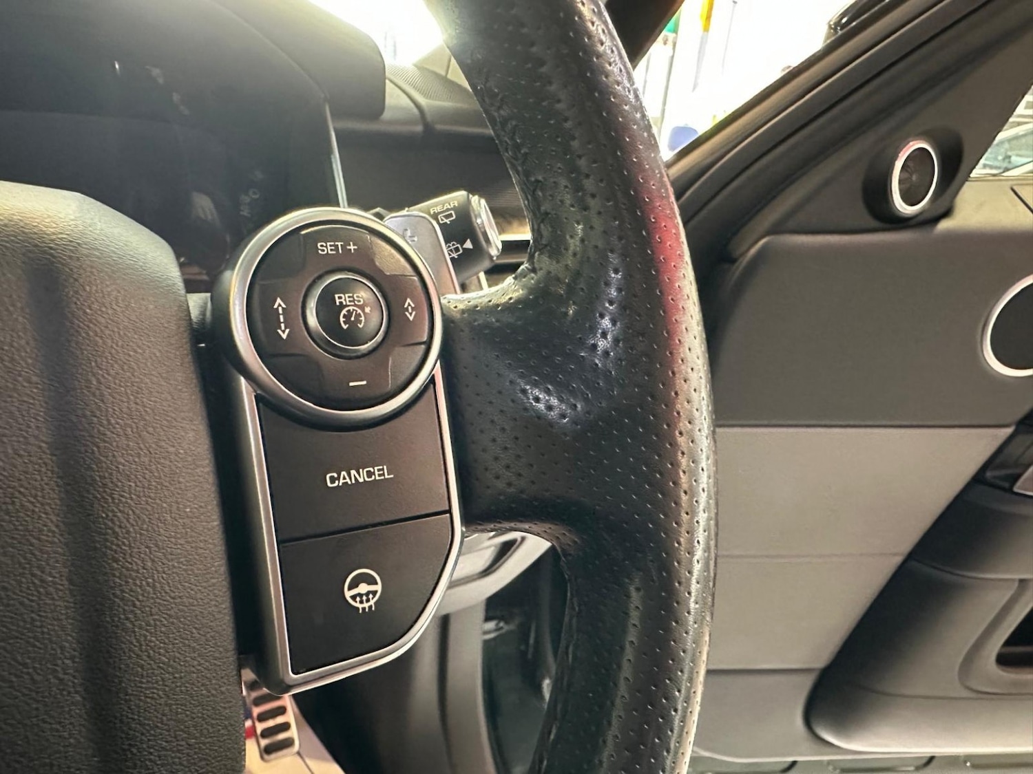 Used Land Rover Range Rover Sport 2017 for sale - 77103512: Photo 20