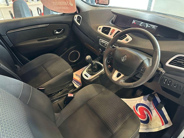 Used Renault Scenic 2010 for sale - 75504965: Photo 13