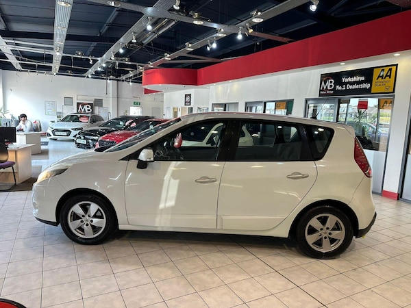 Used Renault Scenic 2010 for sale - 75504965: Photo 6