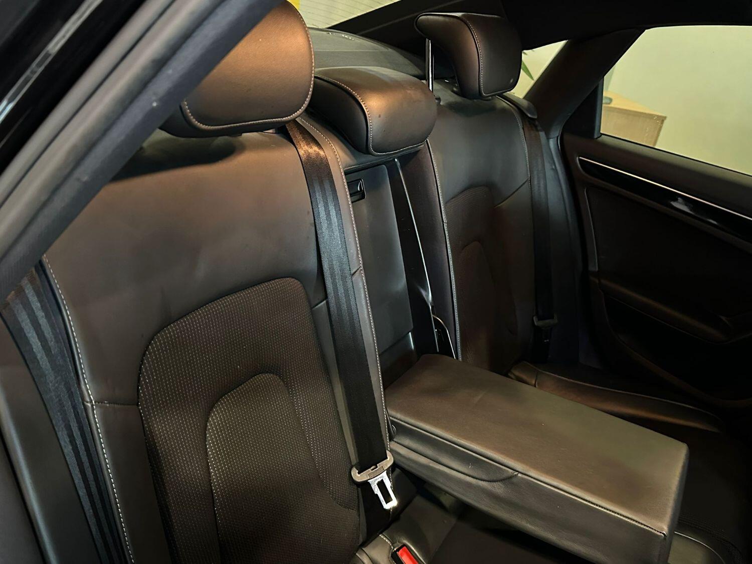 Used Audi A4 2012 for sale - 76164589: Photo 12