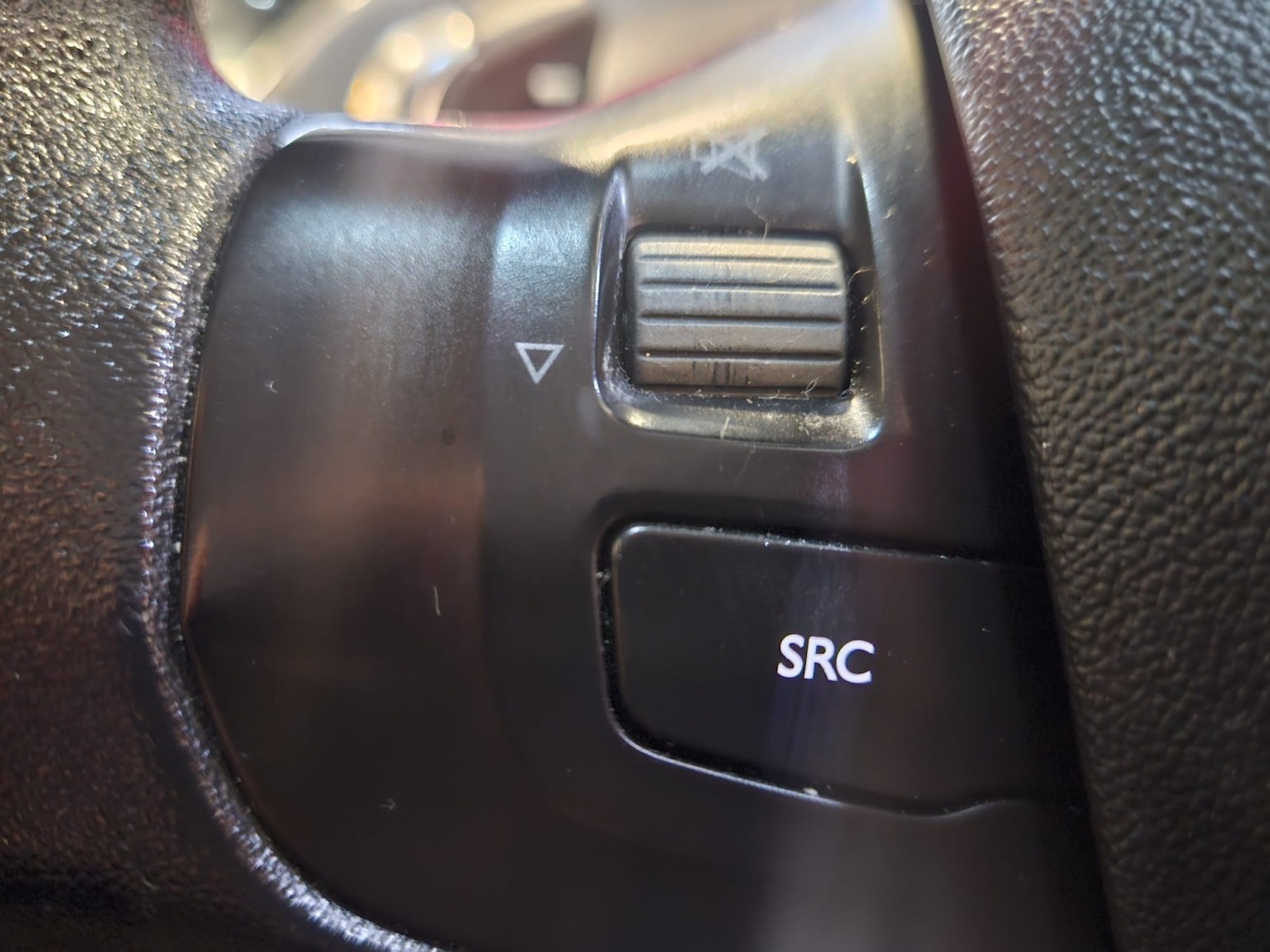 Used Peugeot 208 2014 for sale - 76541577: Photo 15