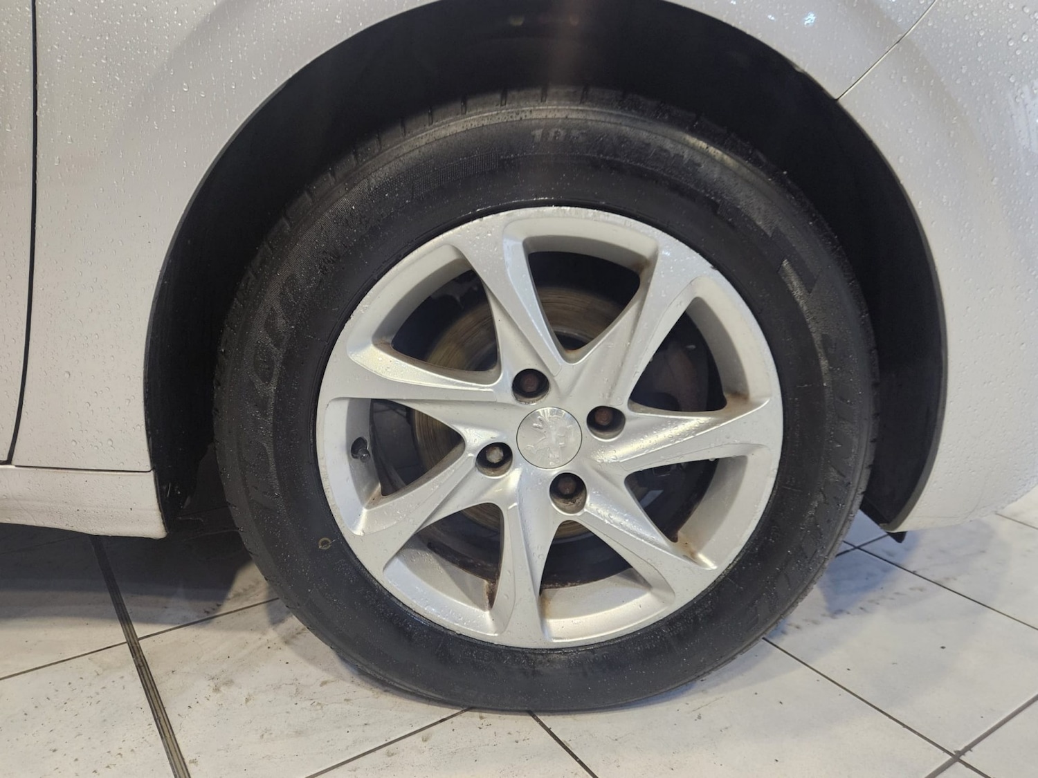 Used Peugeot 208 2014 for sale - 76541577: Photo 20