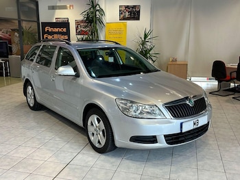 Used Skoda Octavia 2012 for sale - 76093697: Photo